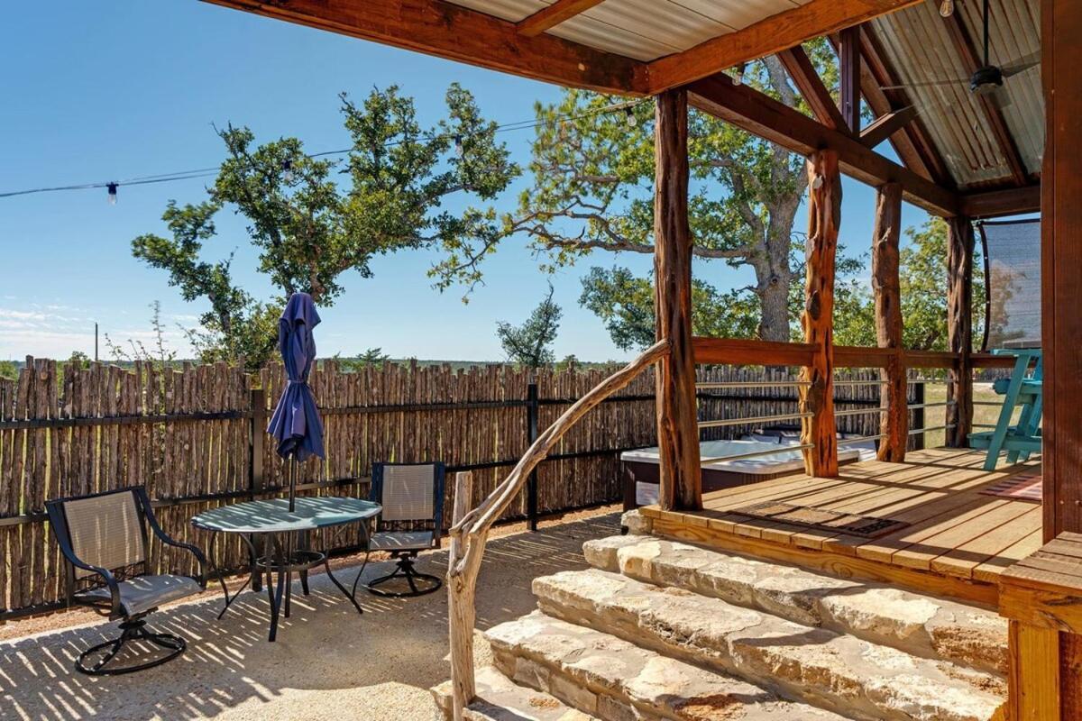 Rockin' R - Morning Star Cabin Fredericksburg Exterior photo