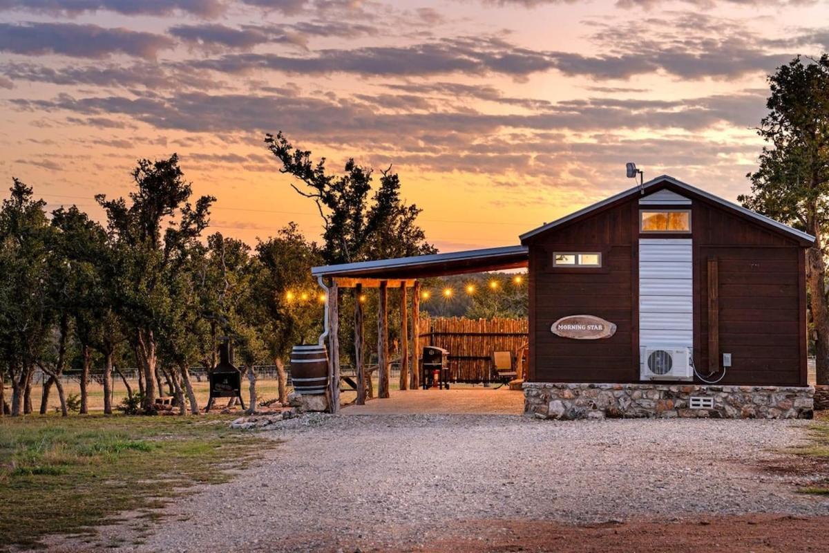 Rockin' R - Morning Star Cabin Fredericksburg Exterior photo